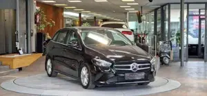 Mercedes-Benz B 180 Bild 3