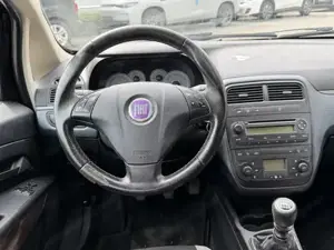 Fiat Grande Punto Bild 2
