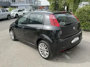Fiat Grande Punto Bild 8