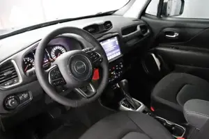 Jeep Renegade Longitude 1.5 T4 DCT7 e-Hybrid 96kW, Business-P... Bild 7