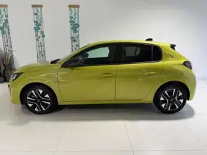 Peugeot 208 Allure 100 74kW (101PS) Zugangs-Paket, Sicht-... Bild 3