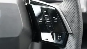 Peugeot 3008 GT 1.2 Hybrid Navi + LED mtl. ab 249* 107 kW (... Bild 9
