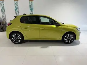 Peugeot 208 Allure 100 74kW (101PS) Zugangs-Paket, Sicht-... Bild 4