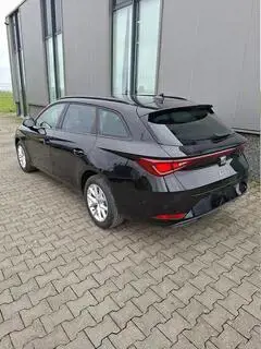 Seat Leon Sportstourer Style 1.5 TSI 115PS, SCHWARZ-METALLIC, 5 Jahre ... Bild 2