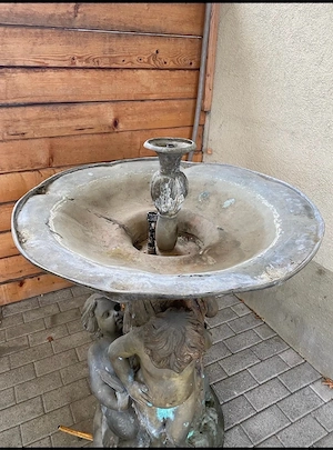 Wasserbrunnen  Bild 3