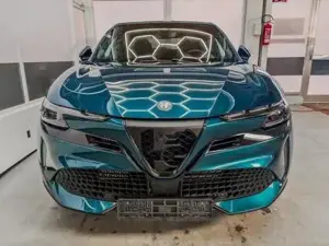 Alfa Romeo Junior Speciale IBRIDA MATRIX ACC KEYLESS NAVI 1.2 E-D... Bild 2