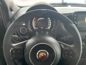 Abarth 595 695 1.4 180 PS/XENON/BEATS/17Z/NAVI/KLIMA-AUTO ... Bild 8