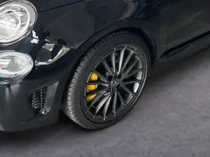 Abarth 595 695 1.4 180 PS/XENON/BEATS/17Z/NAVI/KLIMA-AUTO ... Bild 6