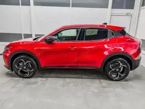 Alfa Romeo Junior Speciale IBRIDA MATRIX ACC KEYLESS NAVI 1.2 E-D... Bild 3