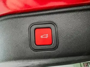 Alfa Romeo Junior Speciale IBRIDA MATRIX ACC KEYLESS NAVI 1.2 E-D... Bild 9