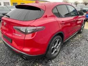 Alfa Romeo Stelvio SPRINT 2.2 Multijet AUT AWD NAVI ACC KEYLESS RF... Bild 5