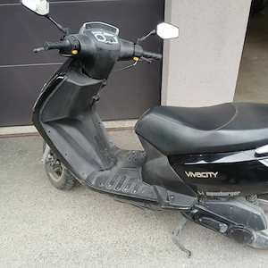 Roller Peugeot 50ccm Bild 2