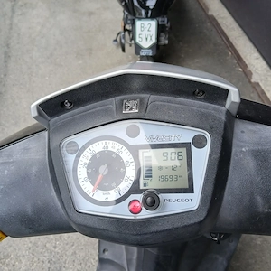 Roller Peugeot 50ccm Bild 4