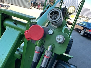 Striegel 500 DYA Hoflader Radlader mit Yanmar Motor Bild 8