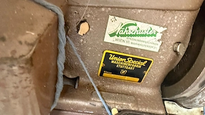 Kettelmaschine für Teppichsockel Bild 3
