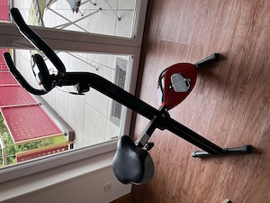 Heimtrainer Fahrrad Bild 3