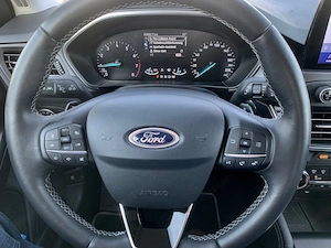 Ford Focus Focus Traveller 1,5 EcoBoost Automatik Titanium Business, ACC, AHK, 53900KM ! Bild 2