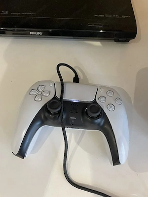 Sony PlayStation 5  Bild 4