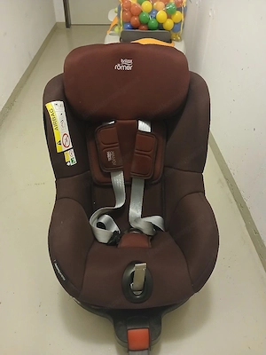 Britax Römer Reborder Bild 3