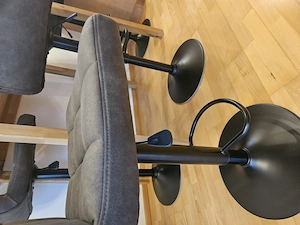 Esstisch (Bartisch) mit 4 Barstühlen Bild 2