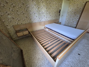 Bett, Doppelbett  Bild 2