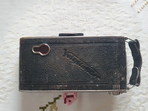 Mehrere historische Fotoapparate Bild 5