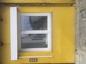 Biete 2 Fenster, Doppelflügelig zum Verkauf je   50,-