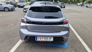 Peugeot 208 Bild 4