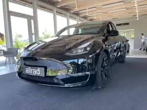 Tesla Model Y Bild 3