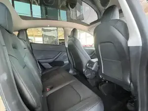 Tesla Model Y Bild 7