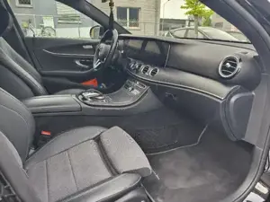 Mercedes E 300de Bild 2