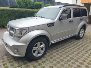 Dodge Nitro N T SUV Bild 5