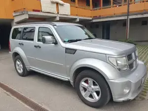 Dodge Nitro N T SUV Bild 4