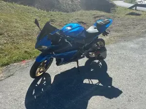Yamaha Yzf-R125  Bild 2