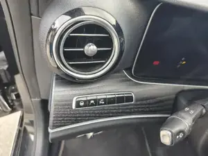 Mercedes E 300de