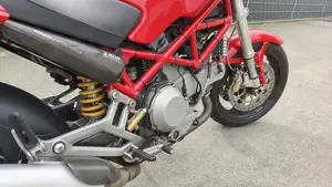 Ducati Monster 1000S Bild 4
