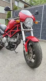 Ducati Monster 1000S Bild 2