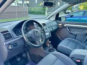 VW Touran Bild 9