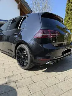 VW Golf Bild 3