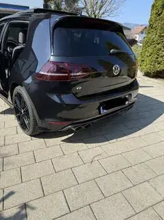 VW Golf Bild 2