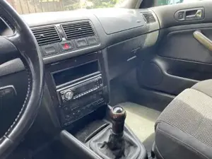 VW Golf Bild 2