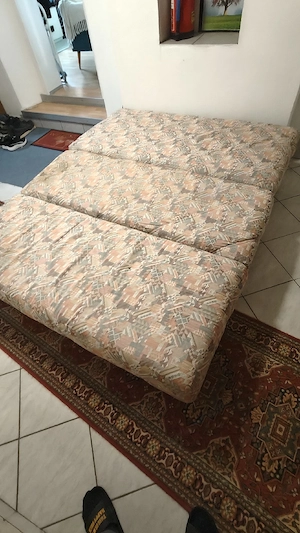 GRATIS Große Couch altmodisch Bild 3