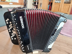 Akkordeon Hohner Nova 