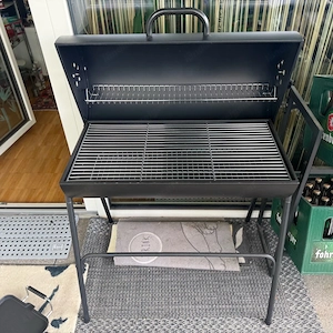 Holzkohlegrill Bild 2