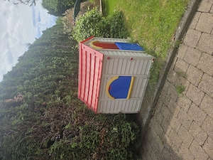 Spielhäuschen für Kinder Bild 2