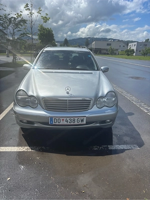 merzedes 220 CDI Bild 2