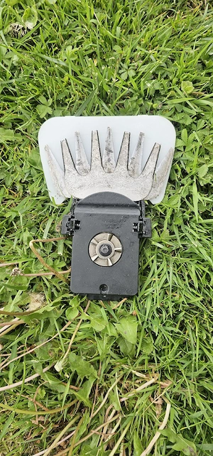 Akku Gartenschere mit zubehör Bild 4