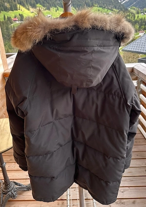 "Canada Goose Arctic Program" Modell "Emory Parka 2580M" Bild 10