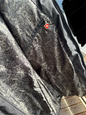 Damen Stepp Parka der schweizer Marke Wellensteyn Bild 3