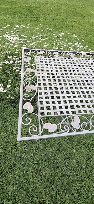 Shabby chic Gartentisch  Bild 2